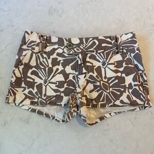 GAP Brown and Cream Floral Tropical Print Jean Shorts Sz 6